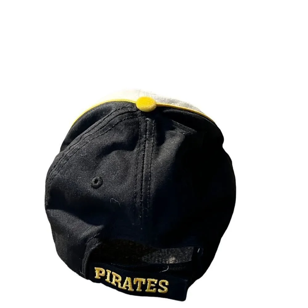 New‎ Era Youth Pirates Hat with flame detail one size fits most